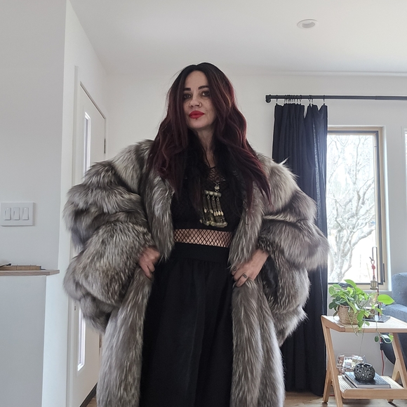 other Jackets & Blazers - Luxurious Fox Fur Coat - Gray